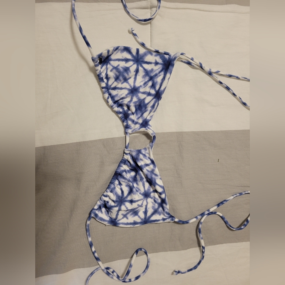 Bikini top